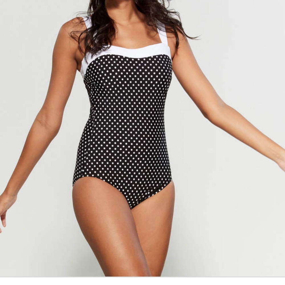 Polka dot miraclesuit swimsuit bathing suit NEW